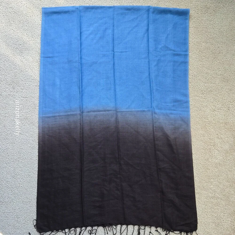 NWOT Eileen Fisher Wool Ombre Lightweight Scarf Blue Gradient